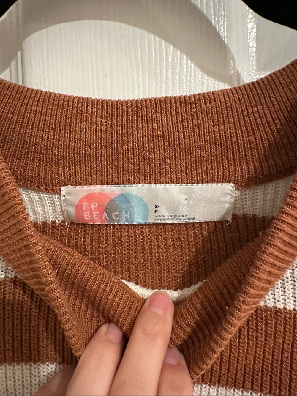 Free People Beach Oversized Striped Sweater Rust Cream Size S - Picture 3 of 5